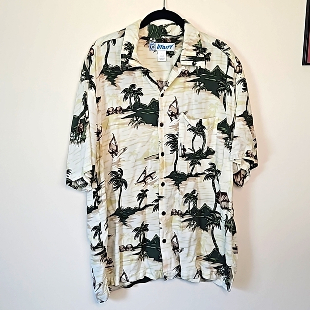 Men's Hawaiian Tropical Button Up Shirt Large